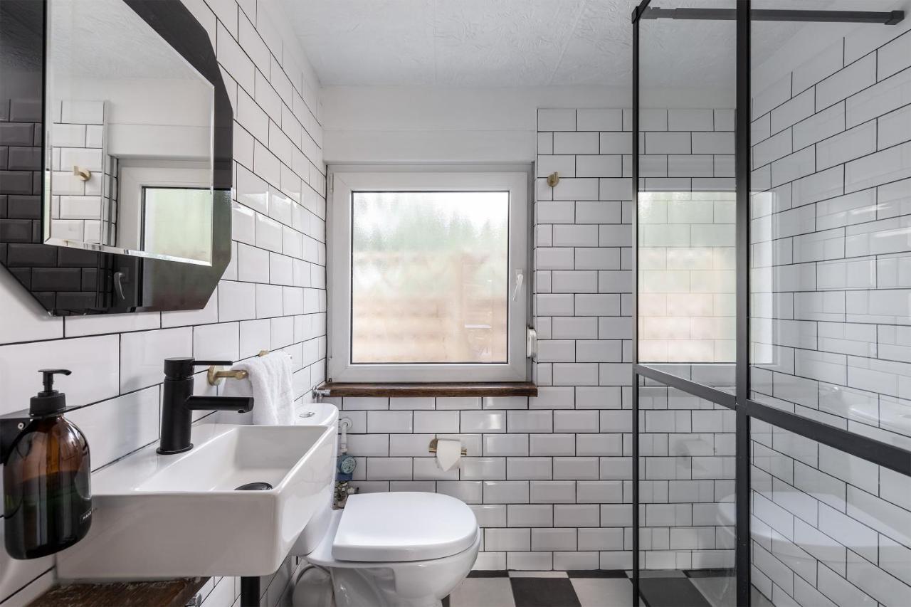 Am Grimnitzsee Gemuetliches Tiny House Bungalow Mit Sauna Und Kamin Joachimsthal Exterior photo