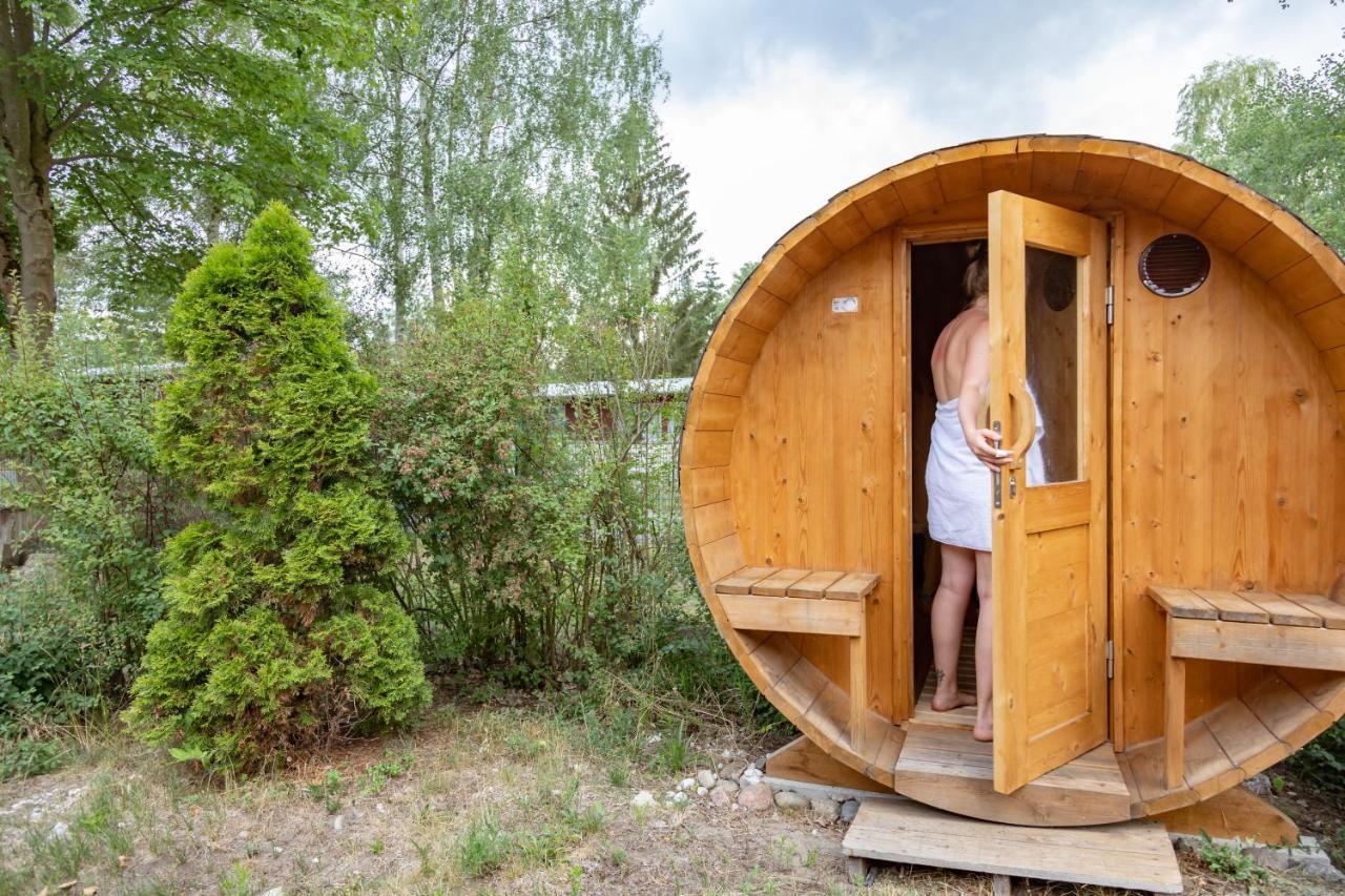 Am Grimnitzsee Gemuetliches Tiny House Bungalow Mit Sauna Und Kamin Joachimsthal Exterior photo